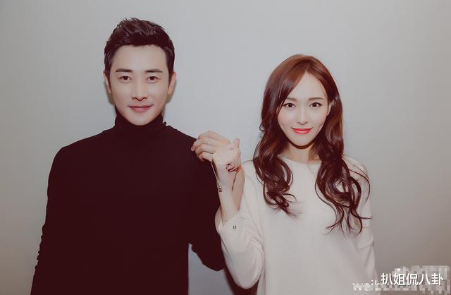 唐嫣:唐嫣迟迟不公开龙凤胎喜讯,其实是害怕陷入杨幂Baby那样的尴尬境地