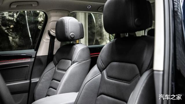 大众途锐|与Q7、卡宴同平台，它却便宜好几十万，百公里9个多油，太香了！