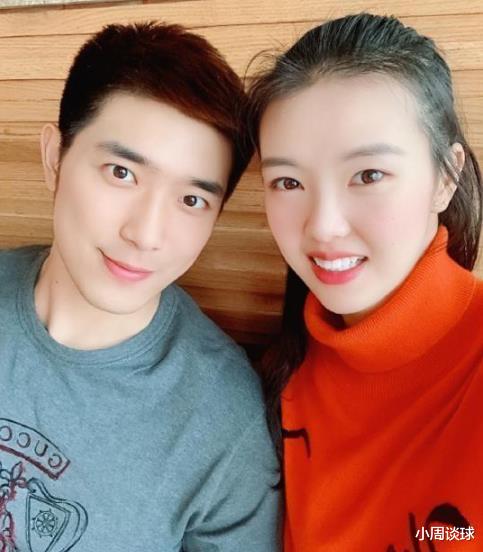张常宁|吴冠希公布婚期，女排第一美女，功勋小将张常宁要做新娘了