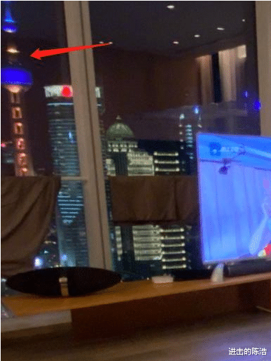 Angelababy|baby晒图罕见曝光豪宅！东方明珠近在咫尺，一套房估值上亿元