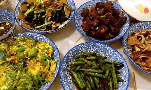 【鸡蛋】头一回吃婆婆做的菜，不禁发出感叹：老公能长这么大，真不容易啊