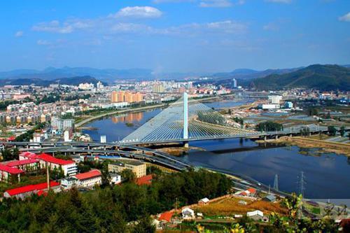 「外敌入侵」中国有一座城市,日本死都想要夺走,曾计划战败后,全国迁到此地