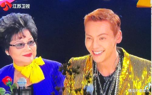 陈伟霆@41岁罗志祥臭名远扬,35岁陈伟霆人人称赞,妈妈不同儿子命运不同