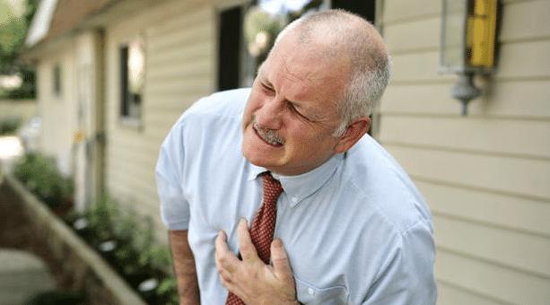 肺癌：吸烟者，睡觉时若出现3种表现，多半肺癌已上身，及早检查