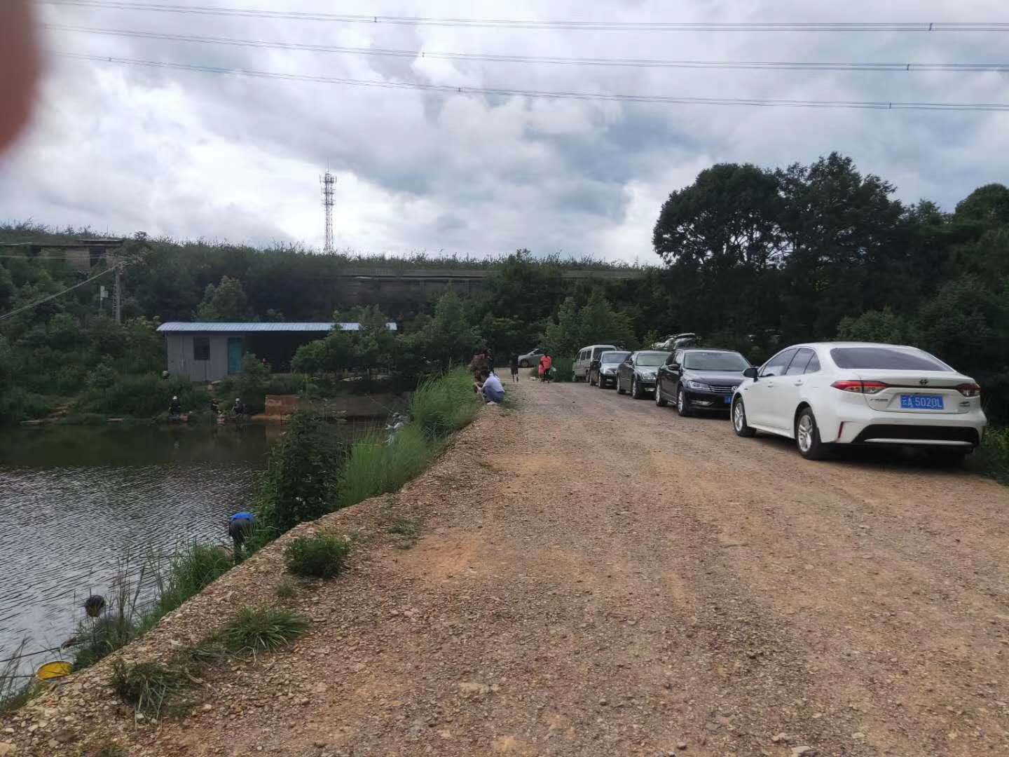 昆明|昆明潘茂野趣庄园森林康养基地可以摘苹果钓鱼儿啦