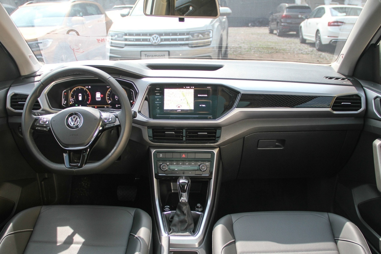 『亚洲龙』探影/探歌/探岳/途铠/途岳/途观……大众SUV都是“套娃”？