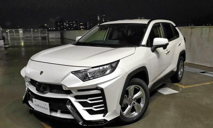 红旗h5@丰田荣放又火了！新外观首曝光，网友：变身兰博基尼Urus真帅气！