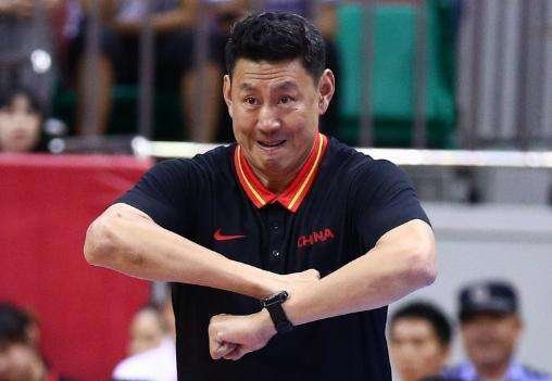 中国男篮■他才是最适合的中国男篮主帅！一项得天独厚的优势，杜楠望尘莫及