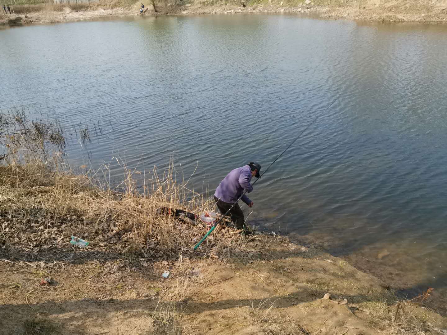 豪车@春季这几个时间段，鱼不好钓，这些技巧值得一试！