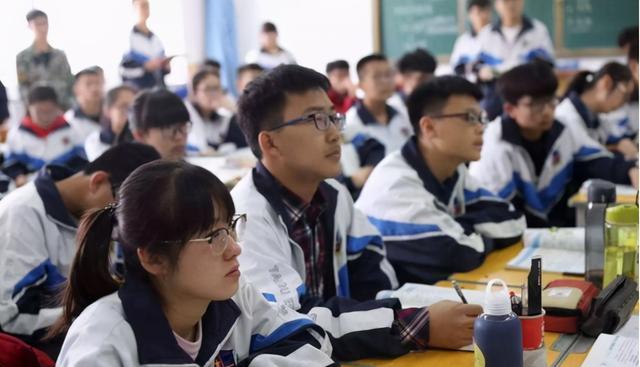 学霸|高中生学霸“情书”走红，令人眼前一亮，老师看后自愧不如