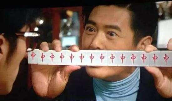 「特朗普」特朗普在白宫接待了一位特殊的客人,给了一个解决黑人问题好办法