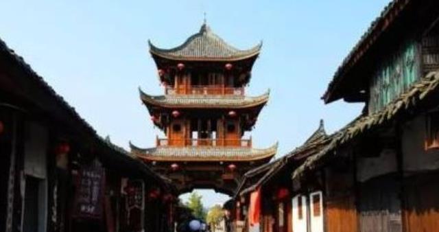 什刹海|四川“最惨”的城市，曾是省会沦落到五线，如今靠旅游业吃饭