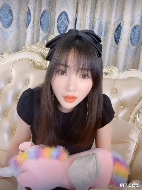 [娱乐圈]39岁柳岩太恨嫁？直播自曝择偶标准：不嫁娱乐圈的人