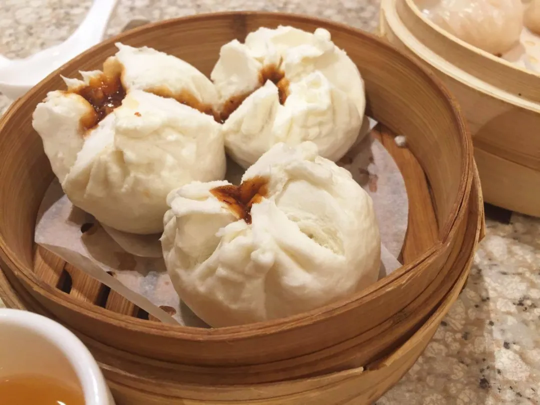 恒大地产|贵人出手相助，恒大不慌了