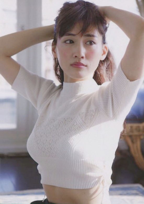石原里美▲石原里美十甲不入！日本男生票选最理想女朋友，女明星竟然有她！
