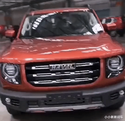 哈弗大狗@全新哈弗大狗实车现身，有望8月上市，轴距2738mm，配差速锁+四驱