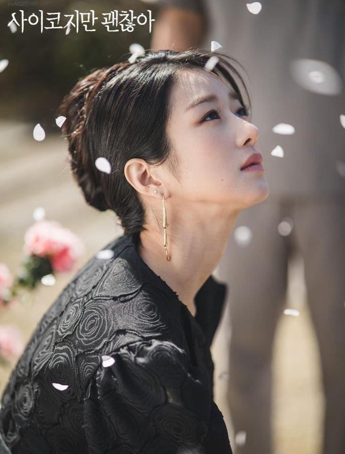 徐睿知|徐睿知《虽然是精神病》网神吐嘈造型!红裙奔跑,像逃亡中姨太太