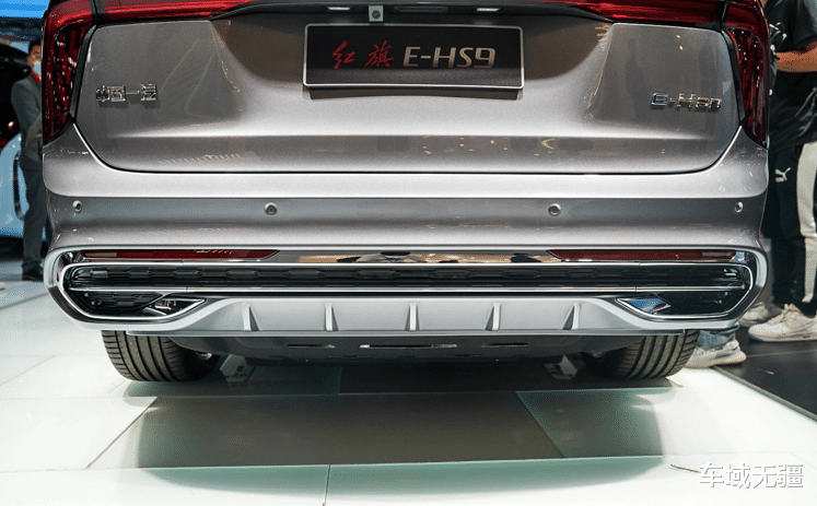 劳斯莱斯库里南|定价超50万，堪称“国产库里南”，这两款车凭啥这么“自信”？