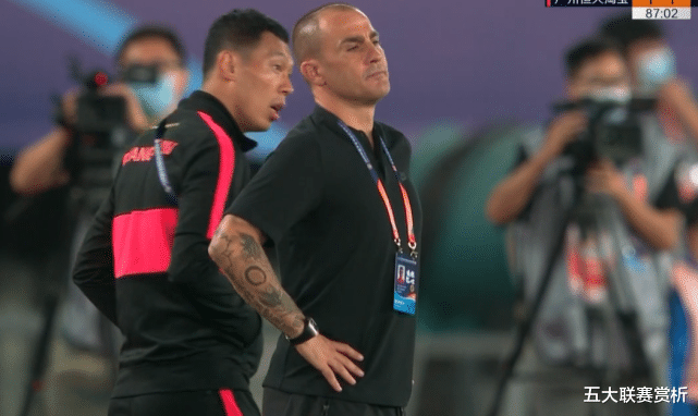 广州恒大|2场2球后，被卡纳瓦罗放在替补席！恒大又在刻意削减实力？