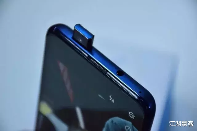 华为荣耀|两千元内预算：值得选的2款华为5G手机，性价比和颜值均在线