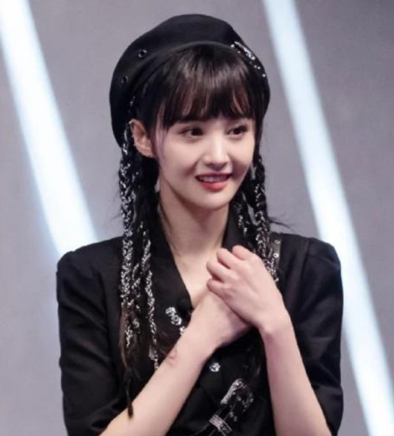 王思聪|王思聪被曝说郑爽脑子有问题！朋友圈笑喷网友，7年前曾力挺女方