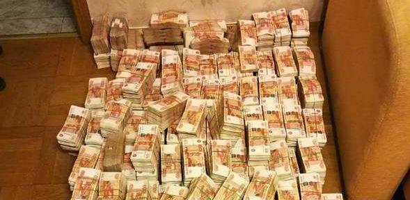 【交易】如果拿500万现金去银行存，银行会调查钱的来历吗？