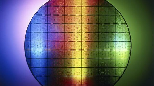 芯片|国产芯迎来曙光！中国科学院攻破光刻技术，中国芯片有希望实现弯道超车