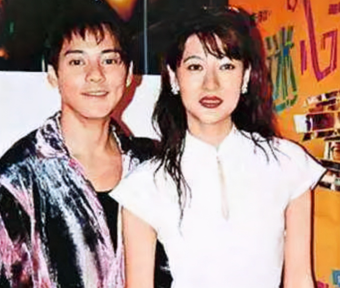 汤唯|18年前，陈宝莲跳楼后留下的男婴，如今已成“干爹”黄任中的模样