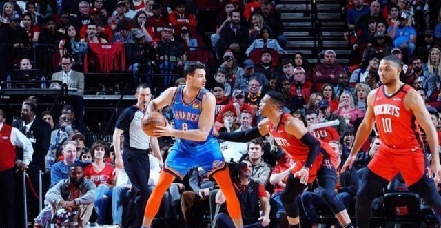 火箭队|17+23+25，一打火箭就来劲！2米08的高炮台，火箭真没人限制他