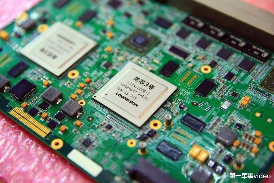 芯片|令美国感到惊讶，84岁老人研发出国产芯片，为国家节省上万亿