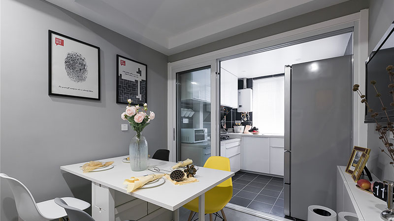 「」三居2厅一厨，极简风装修，充满现代高级格调