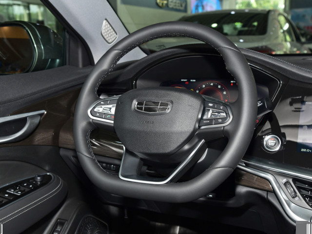 雪佛兰|新款吉利博瑞不负所望，满油轻松跑1200KM，价格依旧很惊喜