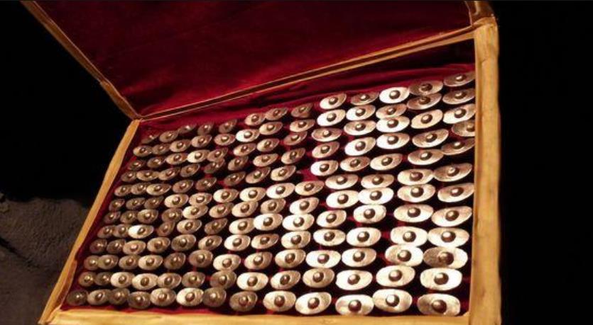 和珅|和珅贪污的赃款,相当于现在多少钱?换算后很多人不敢相信