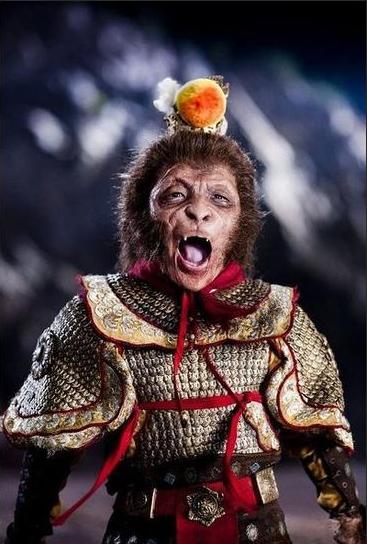 周星驰|5岁时因太丑被亲妈抛弃，周星驰却将他当成宝，今颜值逆袭成俊男