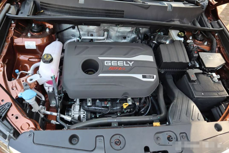 吉利远景|老爹给了10万块，选择吉利远景X6还是哈弗M6？对比后你就懂了