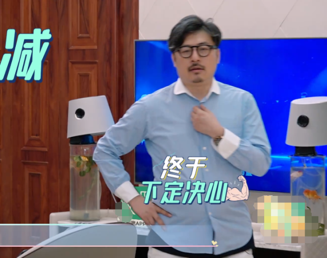 王岳伦|王岳伦不愿签对赌协议,李湘不生气也不摆脸色,一个举动让老公低头