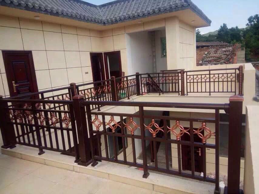 ：铝艺护栏，成为家里一道安全靓丽的风景线