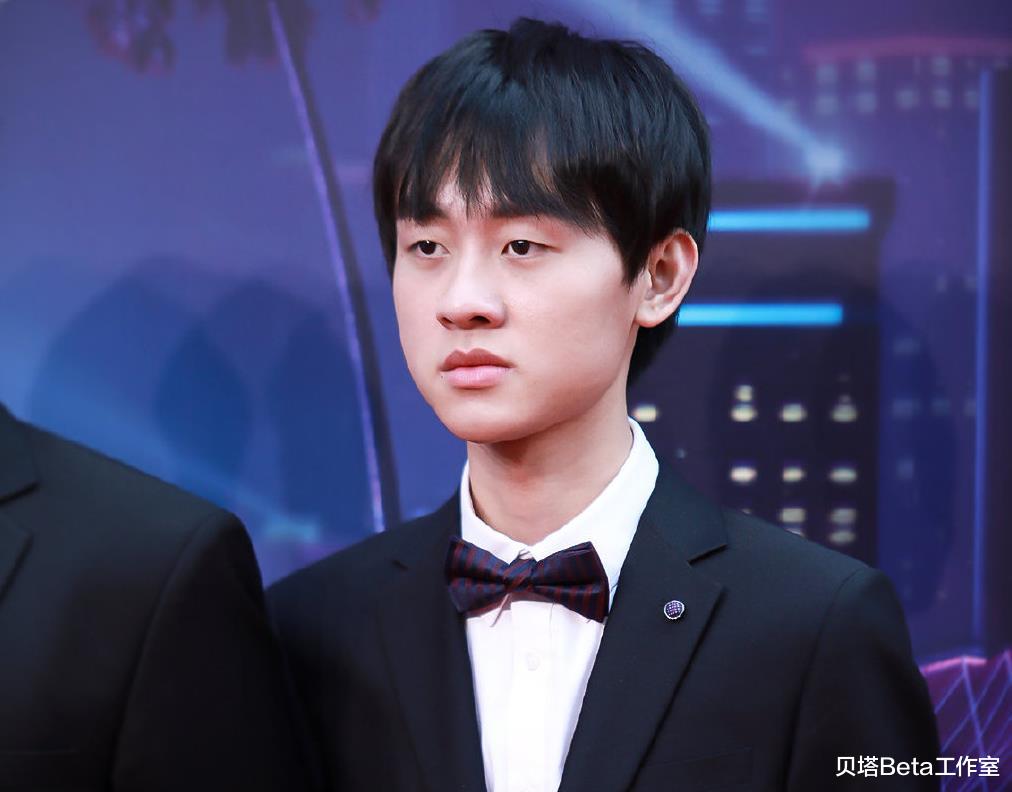 【ig】网友扒出：JKL在转会期这波操作，直接坑了6个LPL职业选手！