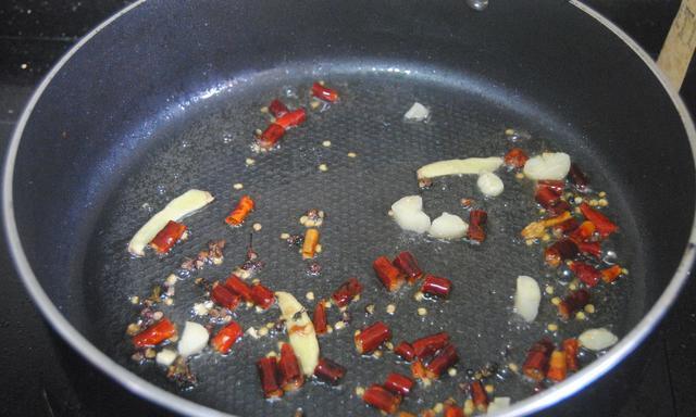 【牛肉】家里再穷也要坚持给孩子吃此菜，强健筋骨，增强免疫力