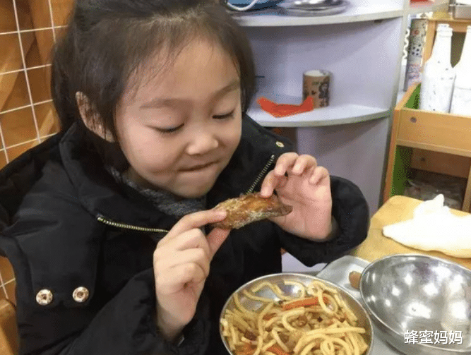 『香蕉』这3种鱼已进入“黑名单”，威力堪比“地沟油”，快别给娃吃了