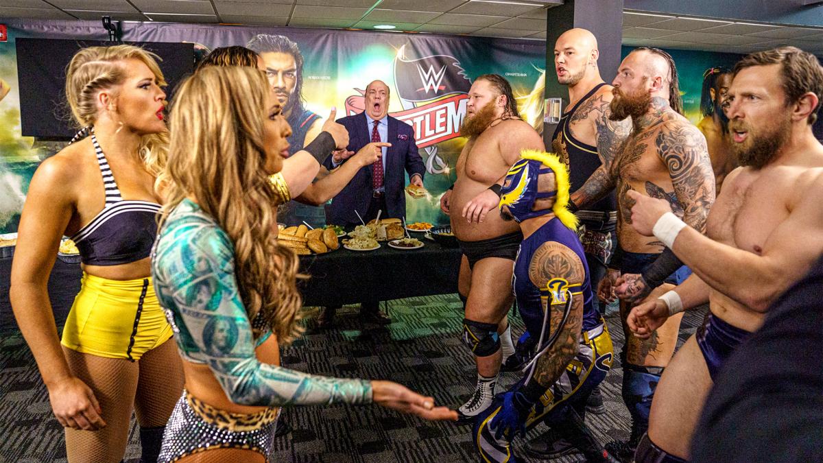 「wwe」WWE明日女皇再获冠军挑战权，他连铁梯都爬不上去却拿下了合约包