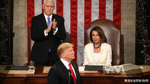 美国|美国乱成一锅粥，白宫政府拿不出救济金，特朗普和佩洛西吵起来了