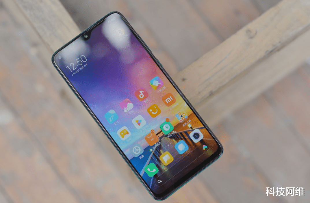 5g手机|4500mAh+8GB，现已跌至1368元，6400万像素四摄手机迎来冰点价