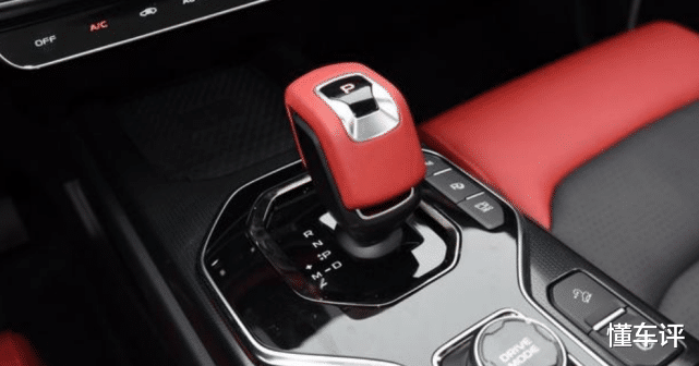 【别克君威】吉利“救市车”成功！1个月2.7万台已超探岳，还便宜近5万多