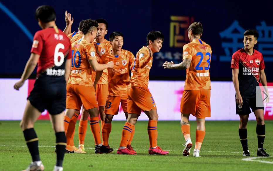 山东鲁能|挖到宝！2赛季4球5助攻，鲁能买他花100万！李霄鹏说他能进国足