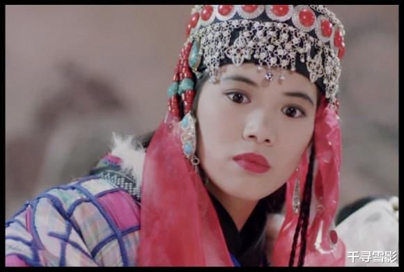 古装剧|古装剧里那些头戴帽子的异族美女,最后两位的帽子几乎一模一样