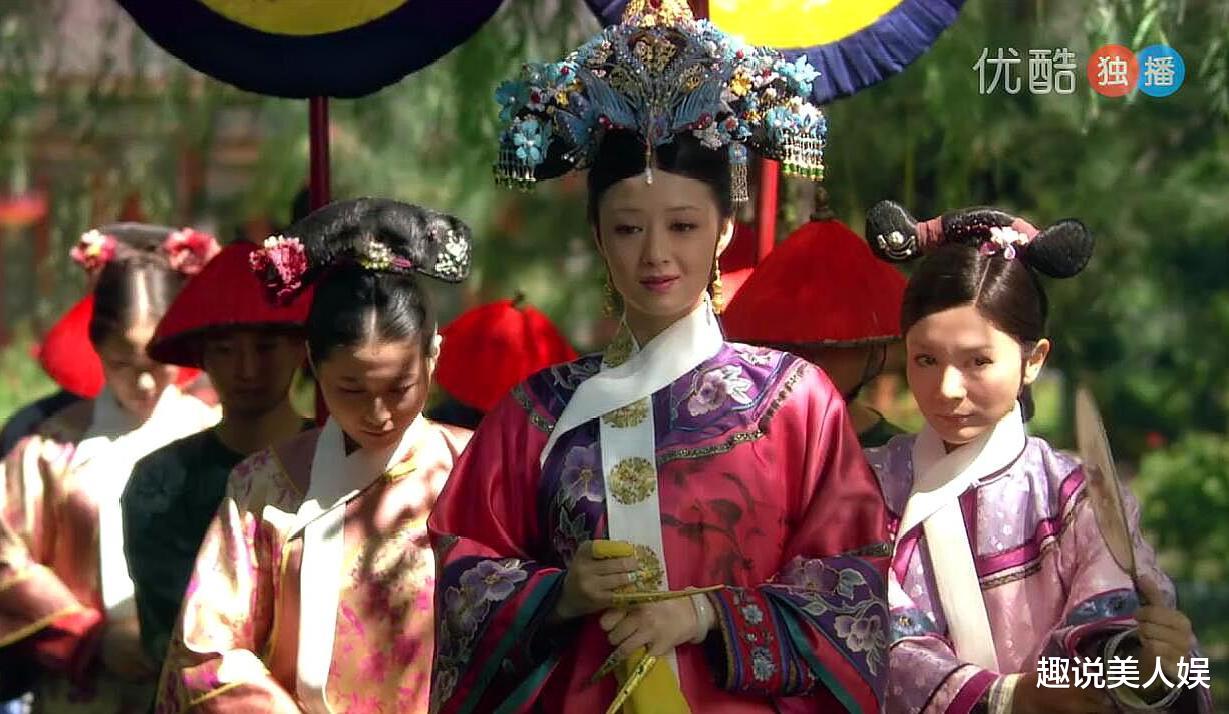如懿传|甄嬛传中难得三位嫔妃旗头全副点翠，如懿传里的点翠却人人都有份