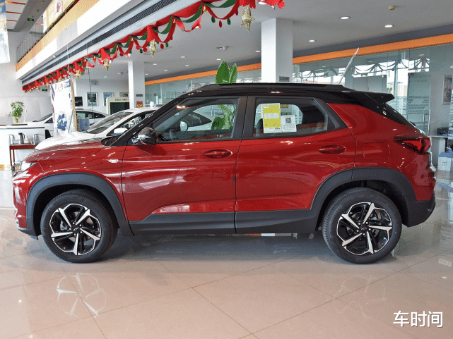 欧尚x7|又跌了！这合资SUV跌至9.79万，配9AT油耗仅6L，完爆CR-V