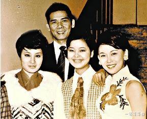 豪门|她是“绝世白莲”，勾好友老公成瘾，怀孕也不停手，气得原配入空门