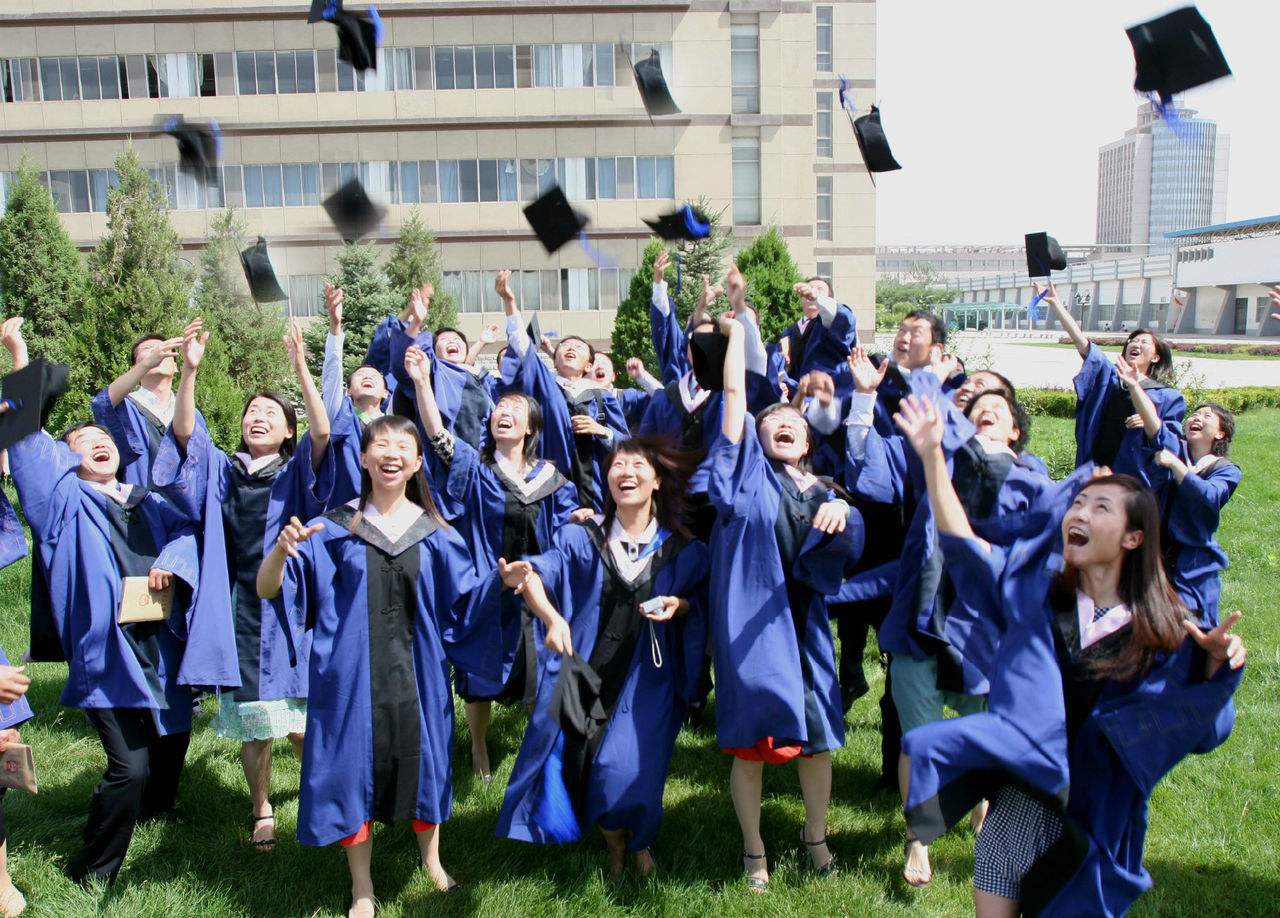 趣观历史|达州一古寺研究生扎堆，平均年龄29岁，父母赶来规劝仍坚持出家